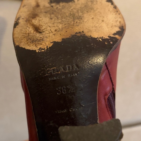 Vintage Prada Red Leather Ankle Boots | Made in Italy | 38.5 - Picture 3 of 12